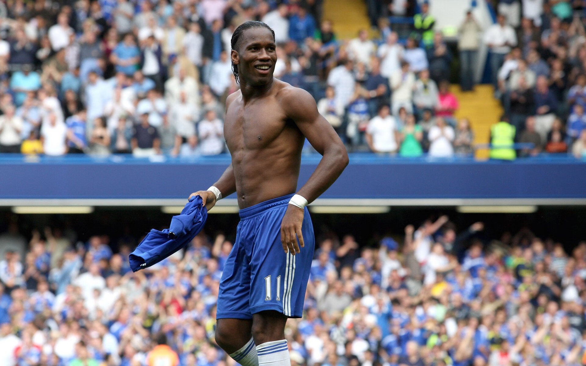 世界杯：冠军队门将个人周边产品热卖 “门神效应”首次盖过前锋